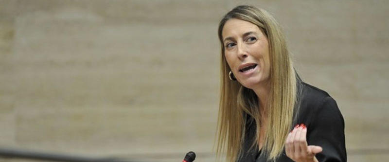 María Guardiola, condenada al vulnerar la Ley Electoral por 