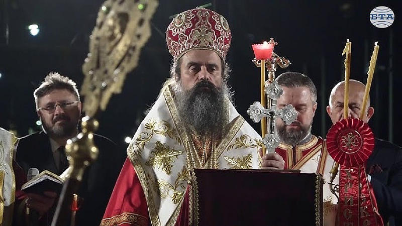Събуждаме се роби: Патриарх Даниил се кланя на някой си Невски и нехае за Захарий Стоянов и Чилингиров