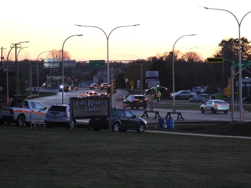 CHEERS AND JEERS: Jeers to governments for closing eastern routes to Summerside CHEERS AND JEERS: Jeers to governments for closing eastern routes to Summerside