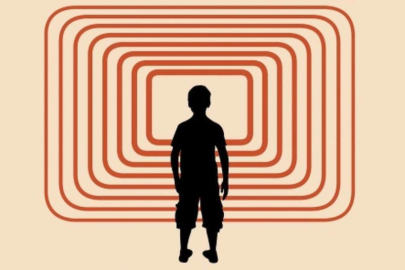 Livro 'A Geração Ansiosa' vai ter uma versão para crianças alertando para vício em telas