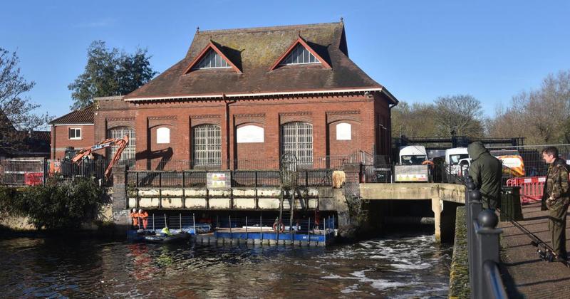 Plans submitted to permanently shut gate of Victorian bridge in the city Plans submitted to permanently shut gate of Victorian bridge in the city