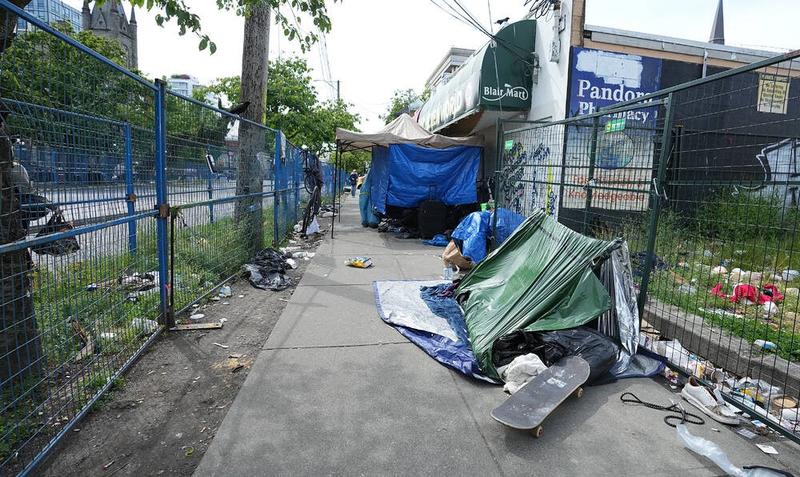 Comment: We are all responsible for the toxic drug crisis Comment: We are all responsible for the toxic drug crisis