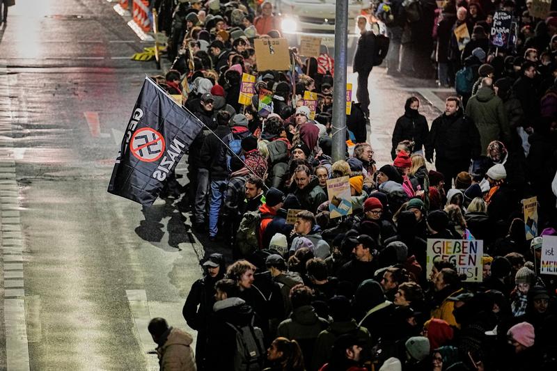 Thousands protest as Germany’s far-right AfD to launch new youth wing Thousands protest as Germany’s far-right AfD to launch new youth wing