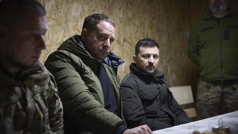 Rücktritt von Selenskyj-Vertrautem Jermak : Dieses Politbeben ist eine Gefahr für die ganze Ukraine