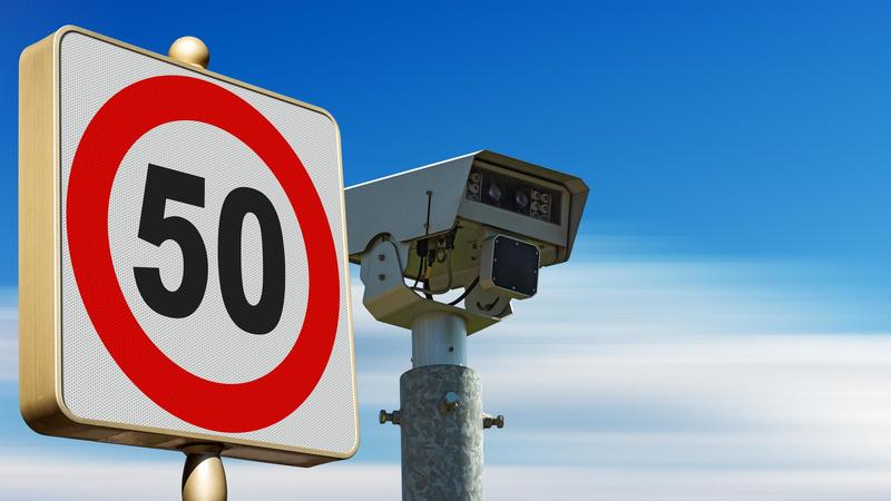 Autovelox, ecco la mappa di quelli legittimi. “Tutti gli altri dovranno essere spenti, multe nulle” /