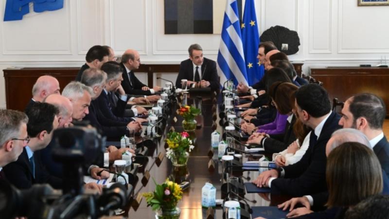 Τρίτη θητεία για διασφάλιση απλώς των δεδοµένων;