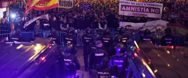 El sindicato de Vox pesca en la cúpula del partido neofascista Hacer Nación