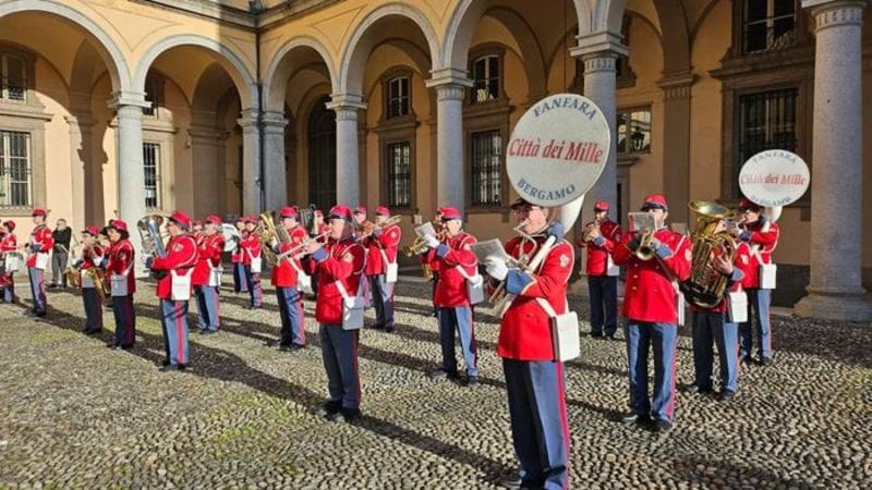 Fratellanza, rispetto e unione tra i giovani a Bergamo Fratellanza, rispetto e unione tra i giovani a Bergamo