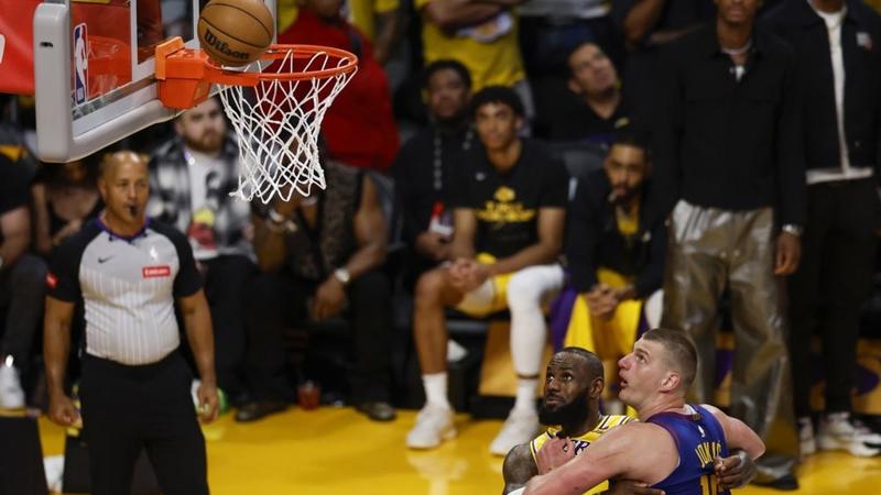 Lebron Džejms: Jokić je najkompletniji igrač protiv kojeg sam igrao Lebron Džejms: Jokić je najkompletniji igrač protiv kojeg sam igrao