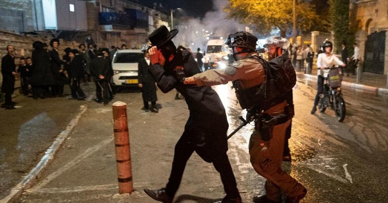 Ultra-Orthodox military conscription row reignites in Israel Ultra-Orthodox military conscription row reignites in Israel