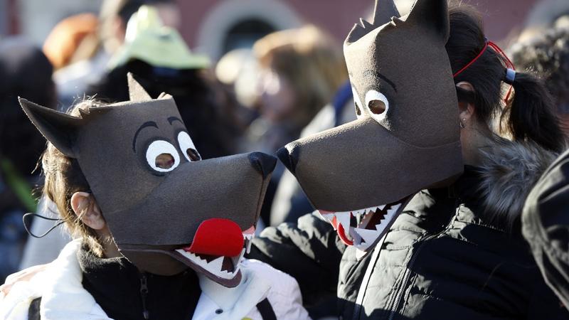 Mütter lästern gerne über andere Mütter. Daran ist nicht das Patriarchat schuld