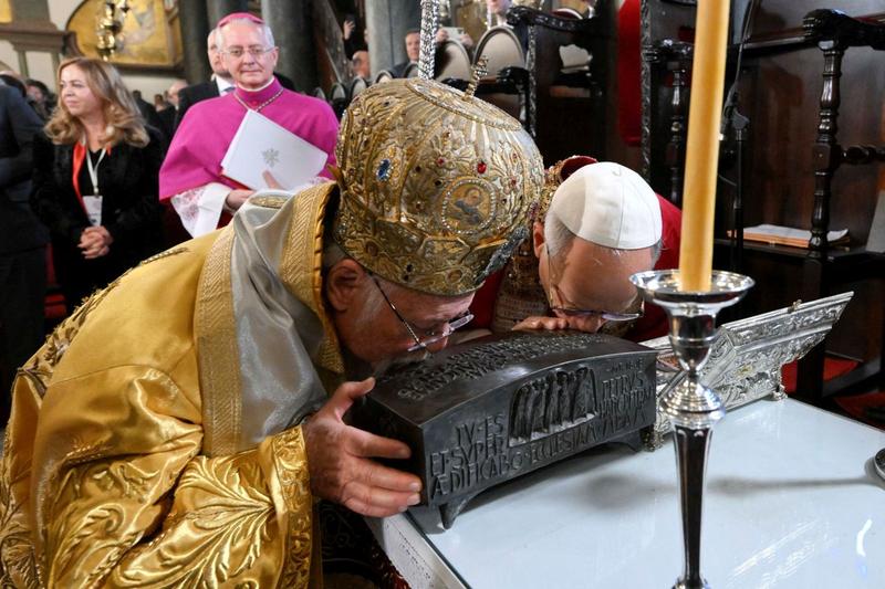 Συνοδικότητα: Η προνεωτερική συλλογικότητα