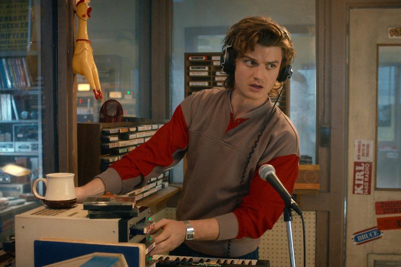 Auch wenn es ein bisschen bescheuert ist, wegen fiktiven Figuren zu heulen, aber: Steve darf nicht sterben!