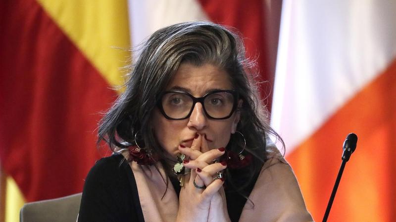 Francesca Albanese, dal «rimprovero» al sindaco di Reggio Emilia al «monito» ai giornalisti: la «maestra» dei pro Pal che sale sempre in cattedra