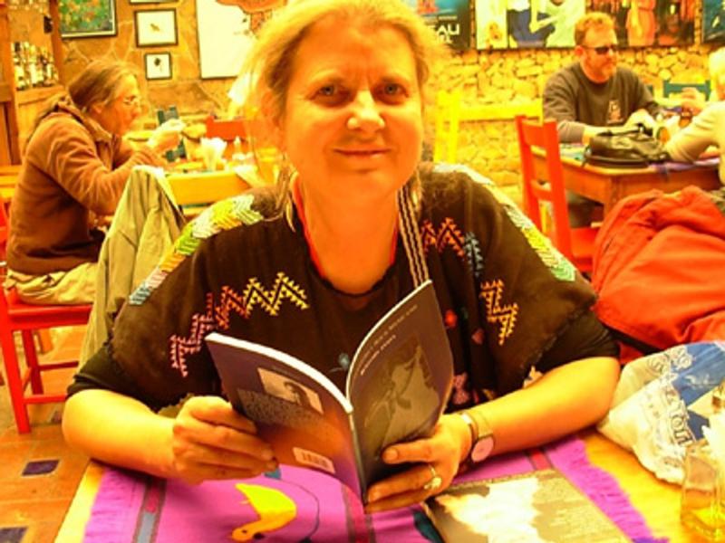 Ámbar Past/ Elena Poniatowska