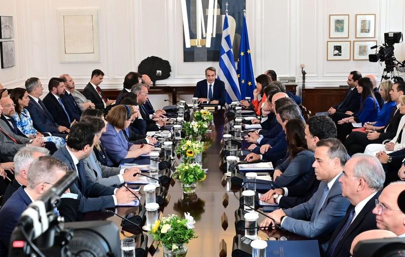 Από την Εξεταστική στο Υπουργικό;