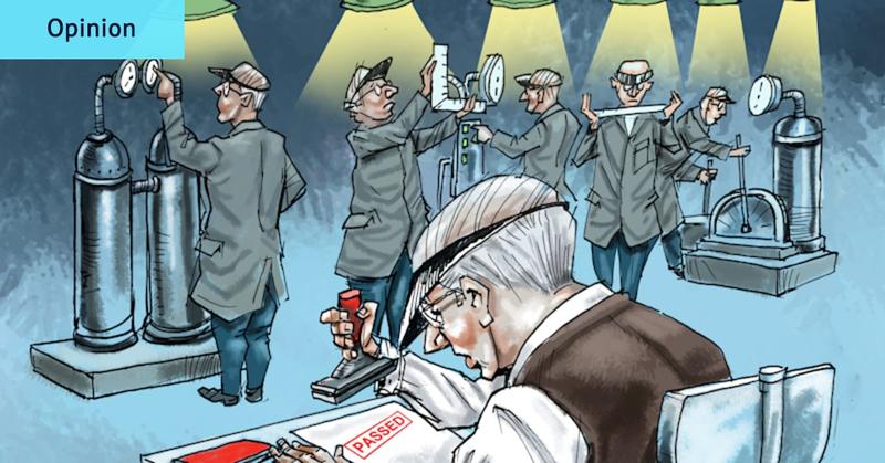 Australians are in a tug-of-war between kindness and Pauline Hanson Australians are in a tug-of-war between kindness and Pauline Hanson