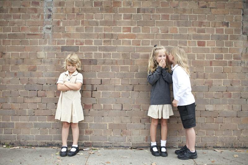 Should anti-bullying approaches encourage kids to be ‘upstanders’? The evidence is not clear Should anti-bullying approaches encourage kids to be ‘upstanders’? The evidence is not clear