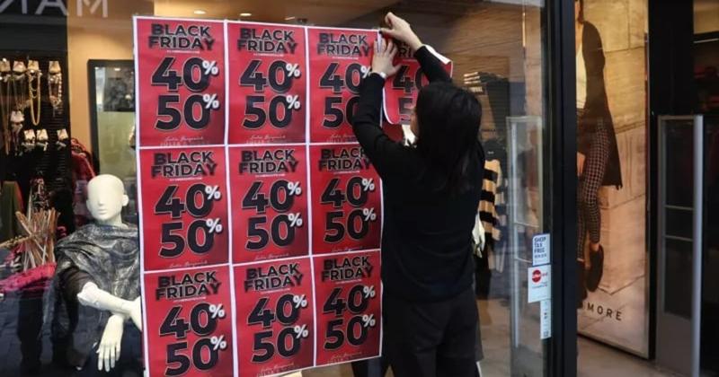 Η Ιστορία της Κυριακής: Πώς προέκυψε, τελικά, η Black Friday - Αστικοί μύθοι και πραγματικότητα Η Ιστορία της Κυριακής: Πώς προέκυψε, τελικά, η Black Friday - Αστικοί μύθοι και πραγματικότητα