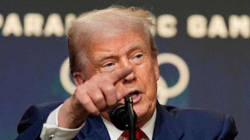 Trump declares Venezuelan airspace 'fully closed' as US–Venezuela tensions surge