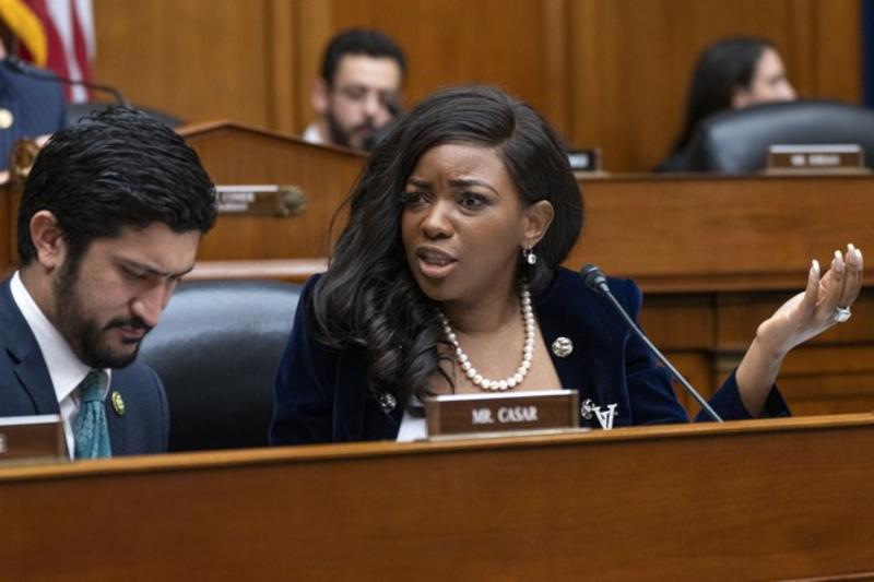 Rep. Jasmine Crockett Wins 2025 Turkey of the Year Award Rep. Jasmine Crockett Wins 2025 Turkey of the Year Award