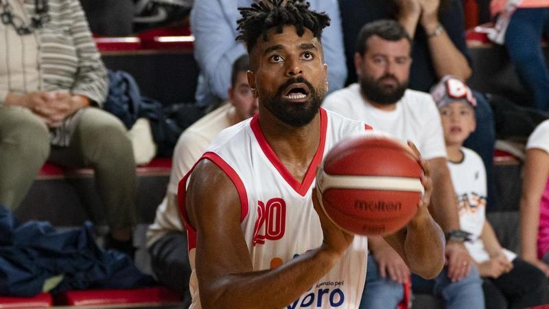 Andrea Costa, ruggito a Nocera. Sanguinetti e Raucci dettano legge