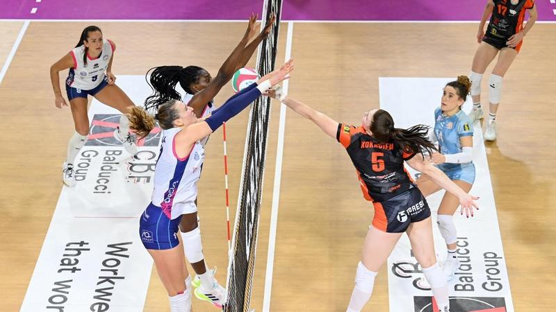 Cbf Balducci in partita soltanto nel secondo set. Scandicci ne approfitta