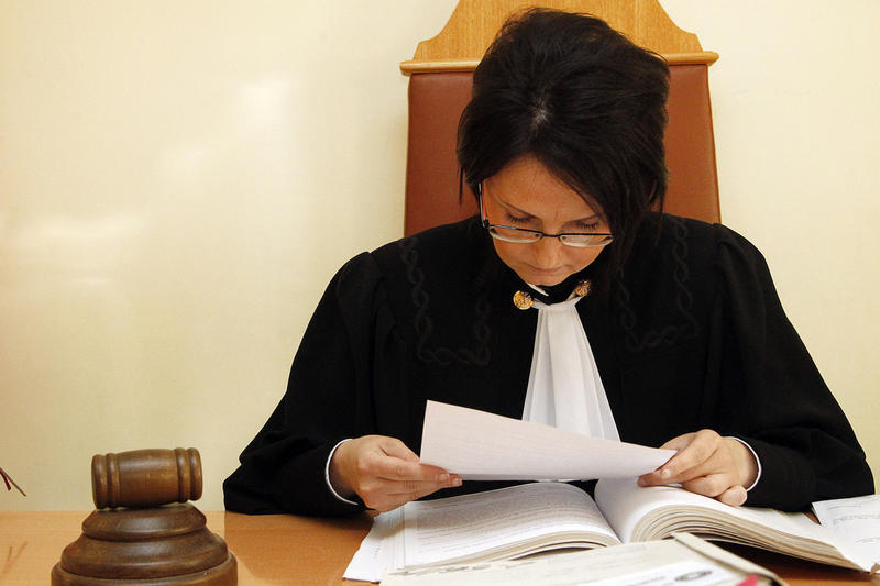 Экс-начальник Иркутского СИЗО получил срок за «пресс-хаты» для обвиняемых