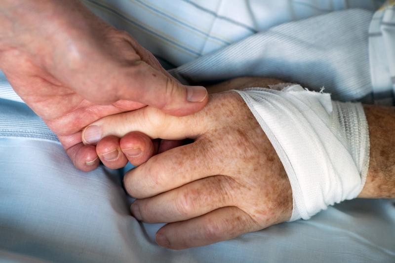 Fremtidens eldreomsorg må være emosjonelt og sosialt bærekraftig