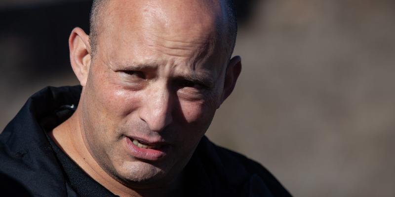 Bennett befürwortet Begnadigung Netanjahus – unter einer klaren Bedingung Bennett befürwortet Begnadigung Netanjahus – unter einer klaren Bedingung