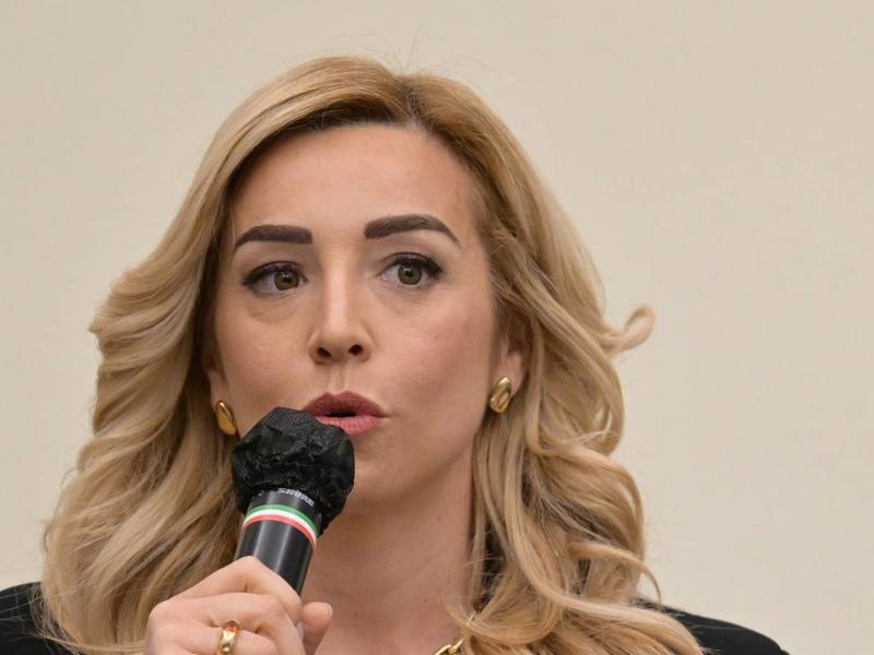 L'ideologia di Silvia Salis che ha archiviato il presepe