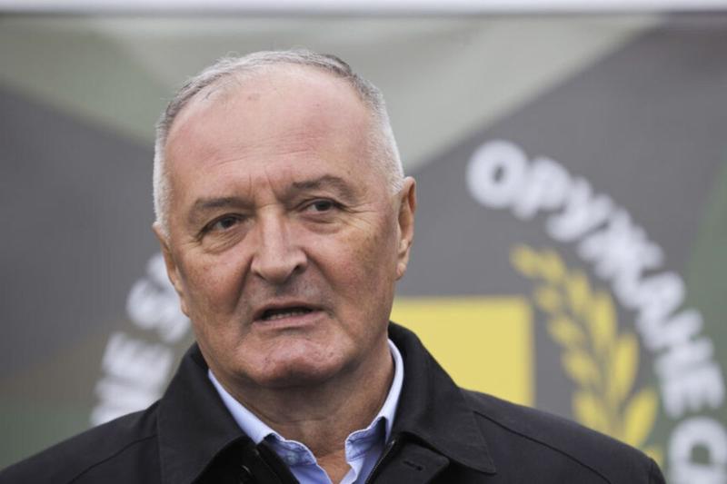 „Šamar-diplomatija“ Zukana Heleza „Šamar-diplomatija“ Zukana Heleza