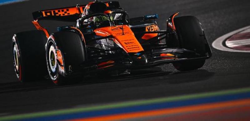 O que levou a McLaren ao erro que fez Verstappen voltar para o campeonato