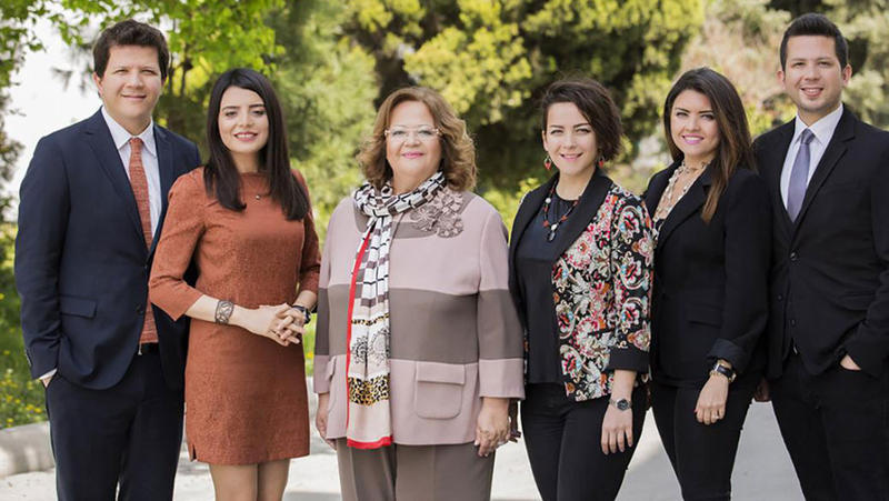 ‘Baba’ vefat ettiğinde borç yapılandırma kapısını banka patronu açtı, sonunda düze çıktı