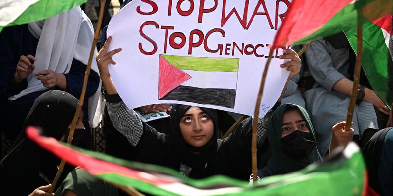 Comparing the Ukraine and Gaza Peace Deals