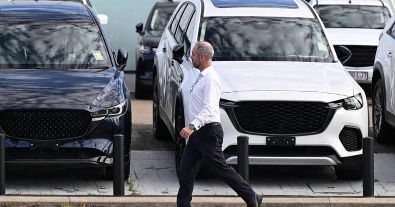 Australia’s sales of big cars are out of control