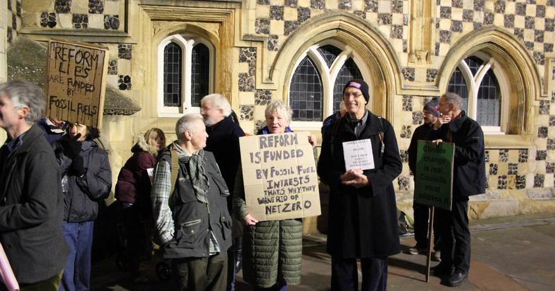 Reform accused of 'legging it' over controversial net-zero motion Reform accused of 'legging it' over controversial net-zero motion