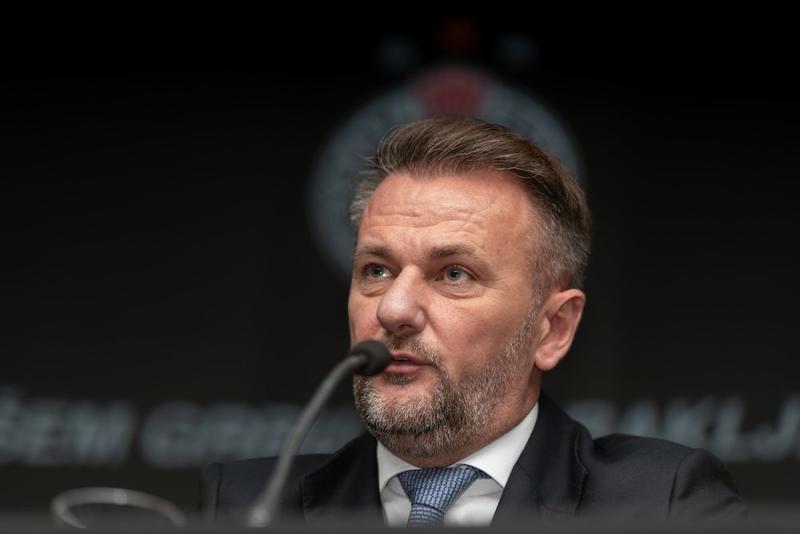 Ostoja Mijailović: Nikada nisam govorio o politici Partizana sa Vučićem jer je on deklarisani zvezdaš Ostoja Mijailović: Nikada nisam govorio o politici Partizana sa Vučićem jer je on deklarisani zvezdaš