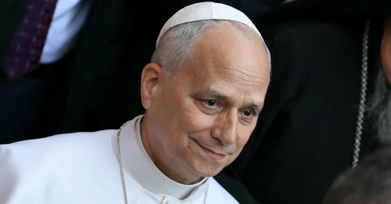 Pope urges Lebanese to embrace reconciliation, stay in crisis-hit country Pope urges Lebanese to embrace reconciliation, stay in crisis-hit country