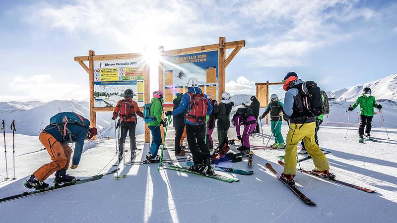 Neve, parte a gonfie vele la stagione dello sci in Lombardia