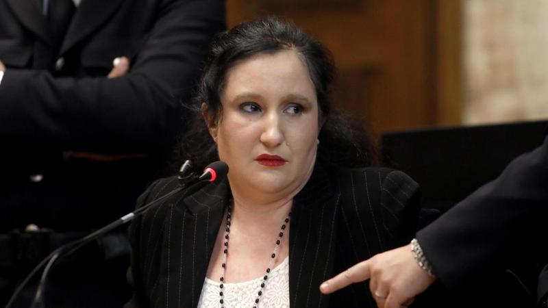 Caso Pifferi, assolte dall'accusa di favoreggiamento l'avvocata, il perito e le psicologhe: non truccarono i test sulla sua salute mentale