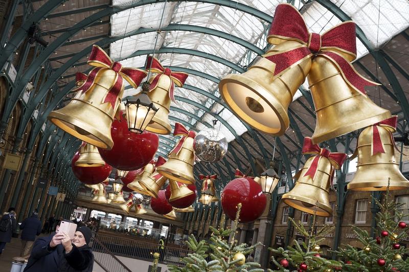 Noel? No thank you / The horror of the festive period