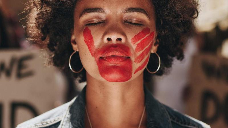 Notte da incubo nel bar sui Navigli: fu stupro. Condanna confermata: 