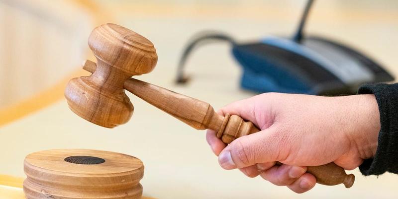 Årsmötets rättshaveristiska galningar tystnar aldrig