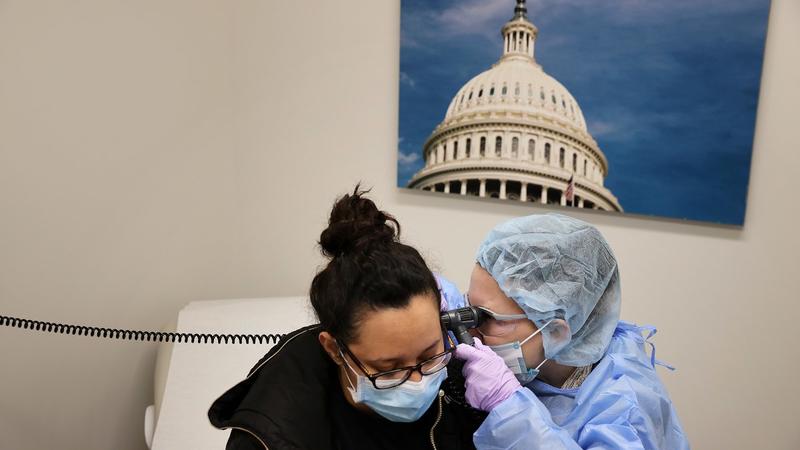 USA | USA vor Gesundheitskollaps: Warum Bernie Sanders über Shutdown-Ende sauer ist