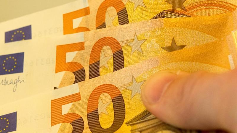 Bonus Natale da 154 euro: a chi spetta, come funziona e quando viene accreditato