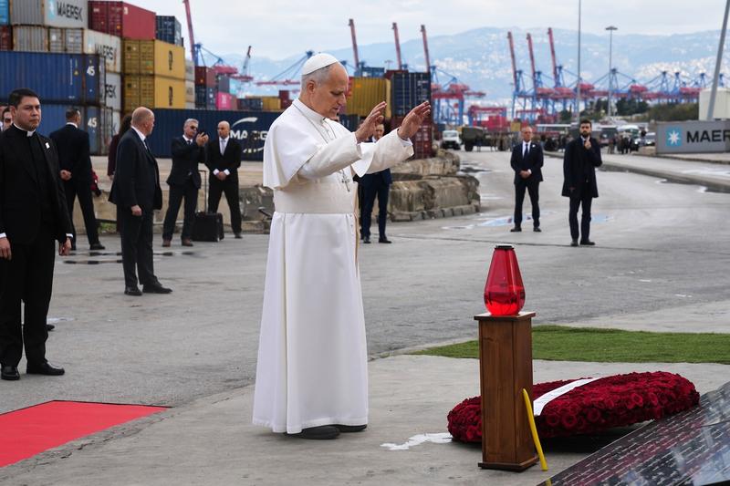 Pope Leo XIV sends message of peace to southern Lebanon as he ends 1st foreign trip