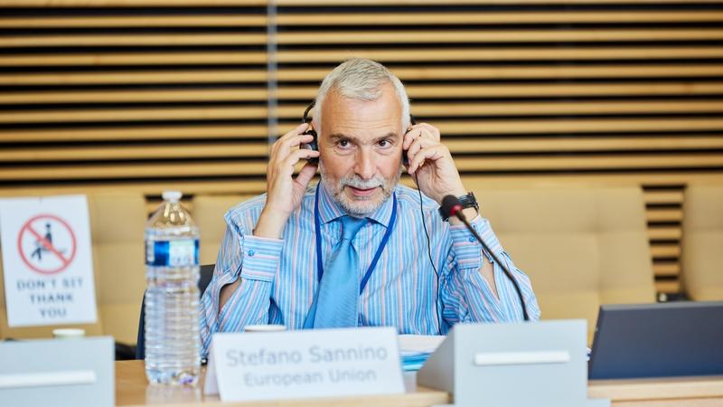 Stefano Sannino,da Bruxelles a Madrid col vessillo arcobaleno issato sull’ambasciata