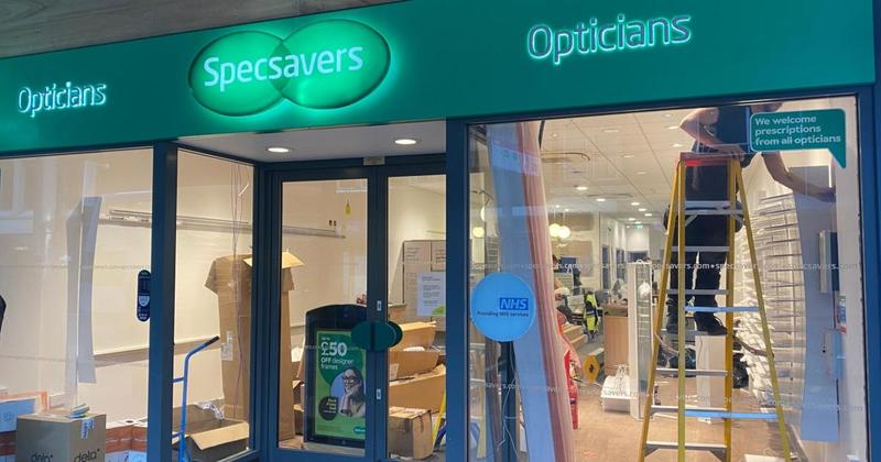 Two city centre shops closed for refurbishment works Two city centre shops closed for refurbishment works