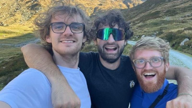 Carona, al rifugio Calvi tre giovani gestori. «Meglio qui della città»